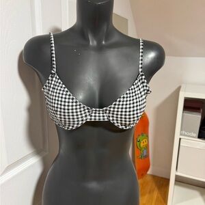 Betsey Johnson bikini top